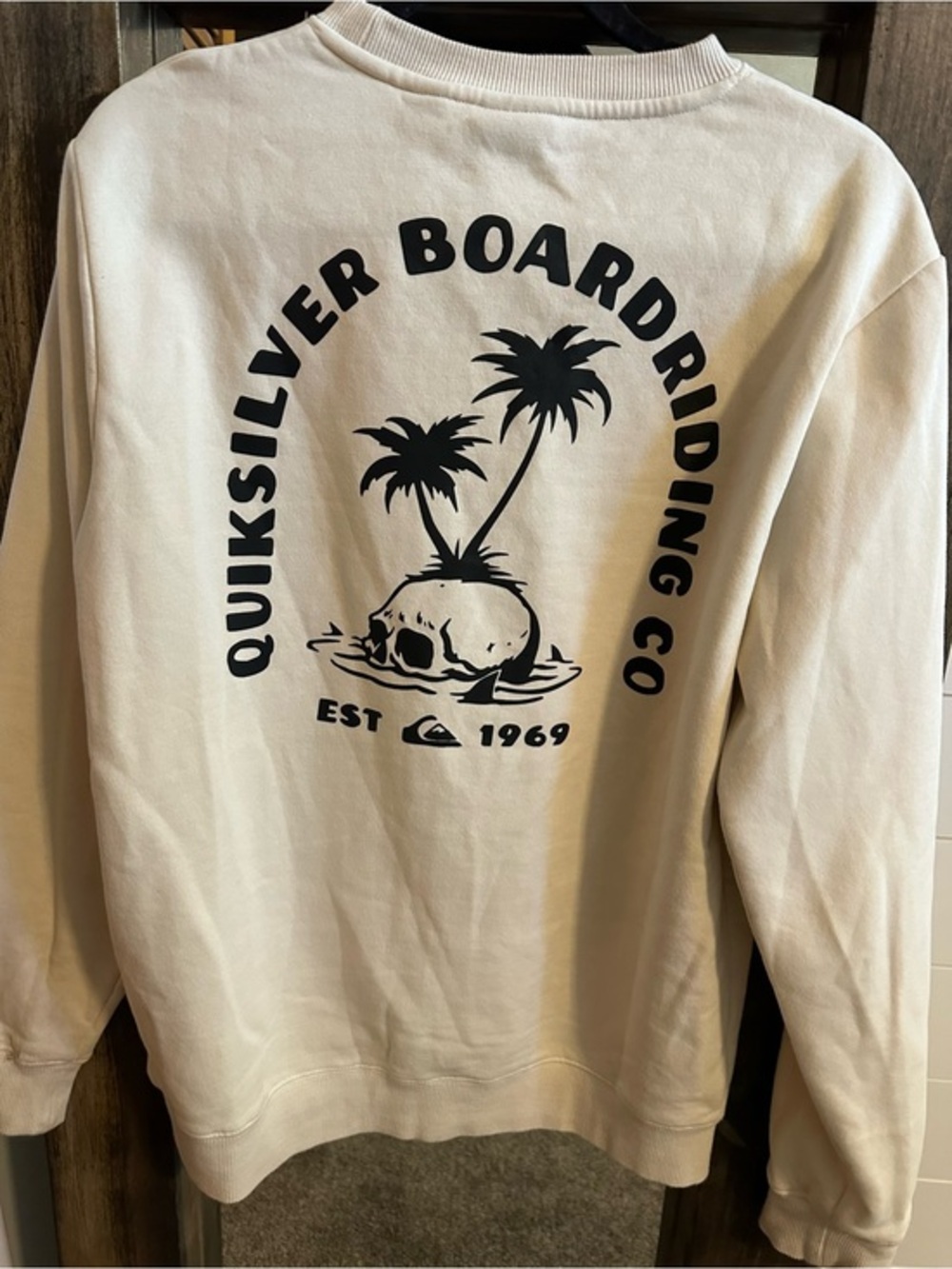 Quiksilver Cream Graphic Crewneck Sweatshirt Skull Palm Tree Surf M Y2K Skater